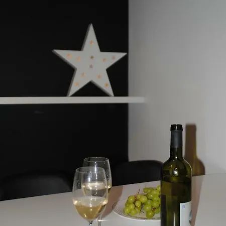 Apartman U Lesa Apartment *