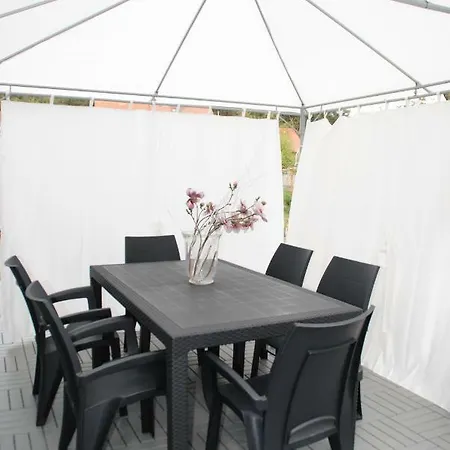 Apartment Apartman U Lesa Ratiskovice